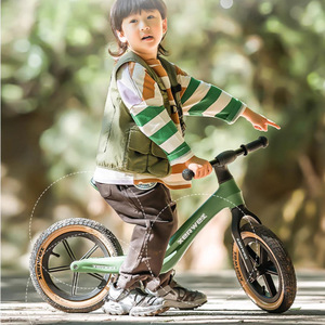 จักรยานทรงตัวสำหรับเด็กเซอร์เวตขนาด 12 นิ้วโครงอะลูมิเนียมอัลลอยด์ไม่มีแป้นเหยียบสำหรับเด็กอายุ 2-5 ปีขี่กลางแจ้ง - Product Image 2