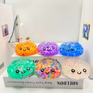 ของเล่นบีบสควิชชี่รูปซาลาเปาแบบสุ่ม รุ่นจัมโบ้  วัสดุ PMMA อะคริลิก ของเล่นทรายไหล  ยูนิเซ็กซ์  ของเล่นคลาสสิคจากเจ้อเจียง - Product Image 6