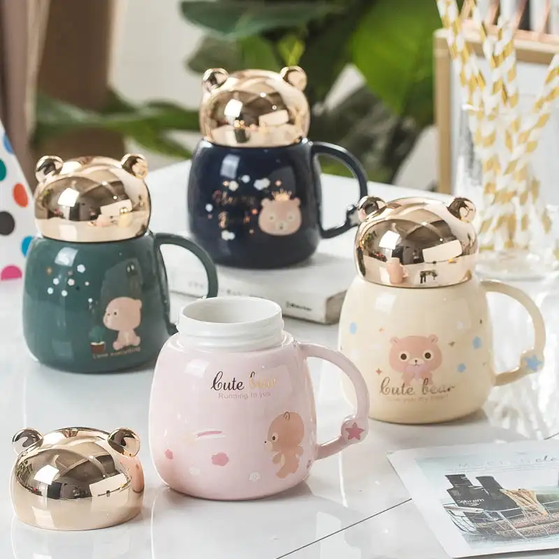 Feiyou neue Großhandel benutzer definierte ins heiß verkaufen niedlichen Bären Keramik becher kreative Cartoon Tazas Kinder Keramik becher mit Deckel