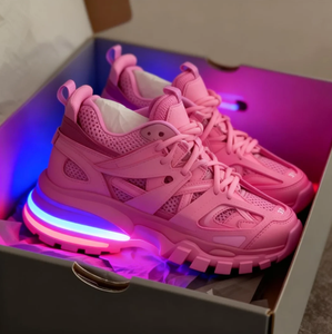 Produit tendance 2026 Chaussures de course LED Zapatos de hombre Chaussures de créateur Chaussures de course Chaussures pour hommes Sneakers - Product Image 1