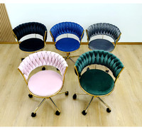 Fauteuil de Bar ou de Salon de Maquillage Pivotant de Luxe en Velours Réglable à 360° de Style Nordique avec Roues pour Cuisine et Salle à Manger