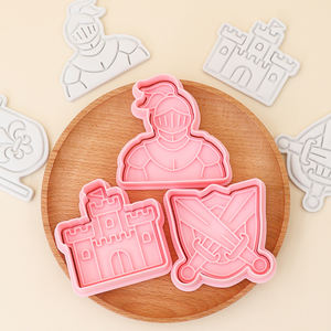 ナイトシリーズ3D漫画ビスケット型プラスチックDIY粘土城の旗カッターより良い読みやすさ検索エンジンを対象 - Product Image 4