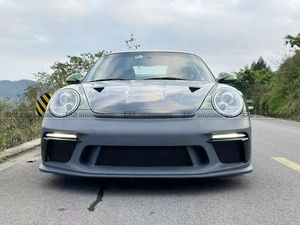 Nouveau pare-chocs avant EPR de haute qualité avec découpes pour les sorties d'échappement pour 911 997.2 GT2RS (DRL et clignotants) en matériau PP de haute qualité, fixation par boulons - Product Image 3