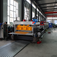 Machine automatique de formage de rouleaux de tôles pour la fabrication de panneaux de silo en acier ondulé avec une ligne de production de haute précision