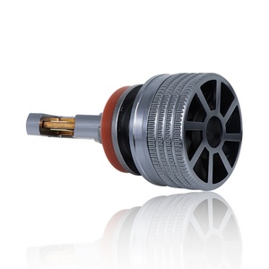 ไฟหน้า LED H1 K20 300W หลอดทองแดงสามเส้น H7 หลอดไฟหน้า LED สำหรับอุปกรณ์ตกแต่งภายในรถยนต์ - Product Image 4