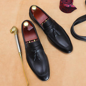 Nouvelles Bottes d'Hiver Imperméables Classiques Polyvalentes Décontractées Montantes pour Hommes en Cuir Véritable Rehaussantes pour le Travail en Extérieur et le Sport - Product Image 3