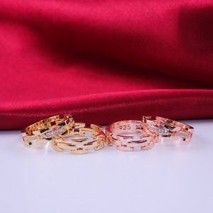 Anillo de Moda Estilo Punk para Pareja, con Detalles Brillantes, Aleación de Cobre, Ajustable, Joyería Moderna - Product Image 3