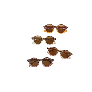 Bebé comodidad UV doble color <span class=keywords><strong>gafas</strong></span> <span class=keywords><strong>de</strong></span> <span class=keywords><strong>sol</strong></span> para niños moda decorativa al por mayor - Product Image 2