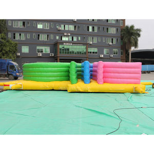 Laberinto de anillo inflable interactivo para niños y adultos, material de lona de PVC resistente de 10x10 metros - Product Image 4