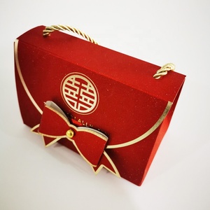 Mini boîte cadeau de mariage <span class=keywords><strong>en</strong></span> <span class=keywords><strong>origami</strong></span> rouge pour bonbons, chocolats, friandises, élégante <span class=keywords><strong>en</strong></span> cuir et papier avec un design gaufré <span class=keywords><strong>en</strong></span> feuille UV - Product Image 4
