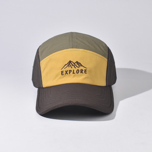Gorra de béisbol deportiva unisex de poliéster 100% con diseño étnico japonés para correr y montañismo, gorra snapback con protección solar y colores combinados. - Product Image 4