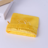 Sac en satin à cordon coulissant avec logo personnalisé, pochette d'emballage cadeau pour bijoux, cosmétiques, sac anti-poussière pour cheveux, sac de luxe pour faveurs de mariage, vente en gros