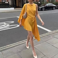 Robe décontractée élégante asymétrique en satin à col rond et boutons pour femme J8 Boutique – Vêtements féminins Vestidos Mujer