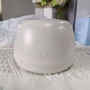 Nettoyeur dentaire ultrasonique UV étanche IPX7 OEM avec réservoir en acier inoxydable de 250 ml, nettoyeur ultrasonique domestique pour aligneurs dentaires - Product Image 4