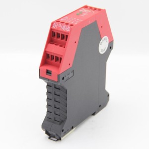 Relais de sécurité neuf et d'origine XPSAC5121 24 V AC - Product Image 6