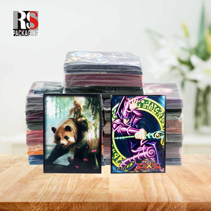 62mm x 89mm card sleeves Custom Size Playing Cardboard Custom Printer Gloss Sexy Anime Mtg Yugioh Trading Card Sleeve Manufacturer featuring a 140 Black Card Sleeve 200 Pack