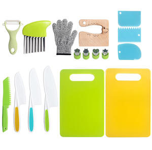 Ensemble <span class=keywords><strong>de</strong></span> 17 couteaux <span class=keywords><strong>de</strong></span> cuisine pour tout-petits, outils <span class=keywords><strong>de</strong></span> cuisine sécuritaires pour enfants, lame en plastique, planche à découper, coupe-fruits, Cuchillos Ninos Supplier - Product Image 1