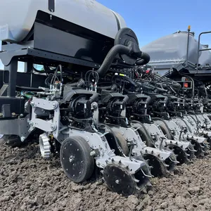 Rueda de prensa de plantador agrícola de caucho natural de seis pernos de 2x13 pulgadas