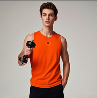 Özel Tasarım Erkek Kolsuz Atlet Fitness Tişörtleri Hızlı Kuruyan %100 Polyester Tüylenmez Çekmez O-Yaka Yazlık