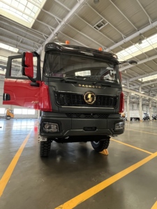 Camion de fret lourd chinois à bon <span class=keywords><strong>prix</strong></span>, moteur diesel, 8x4, 6x4, 30 tonnes, 60 tonnes, 12 essieux, camion de fret Shacman en vente pour l'Équateur - Product Image 4