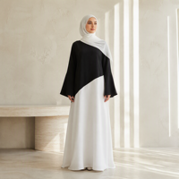 Nouvelle Abaya au design moderne pour femmes musulmanes, vêtement islamique, tenue quotidienne, pour mariage et fête, Loriya, personnalisable, élégante, en polyester, noir et blanc