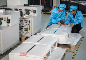 <span class=keywords><strong>Tesla</strong></span> แบตเตอรี่ลิเธียมไอออน Lifepo4 18650 3.7V 12V 48V 100Ah IP65 STACKABLE PURE WAVE sine WAVE - Product Image 2