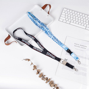 Promoción al por mayor, cordón con logotipo personalizado, abrebotellas, cordones de Clip de Metal portátiles para apertura de botellas de cerveza - Product Image 2