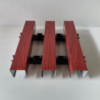 Tira moderna falso techo materiales de construcción en forma de U deflector de aluminio techo suspendido para decoración de oficina