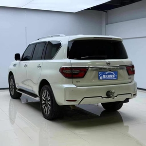 Nissan Patrol d'occasion, <span class=keywords><strong>grand</strong></span> SUV, vendu à <span class=keywords><strong>prix</strong></span> réduit, V8, 7 vitesses automatiques, 5 portes, 7 places, SUV tout-terrain - Product Image 2