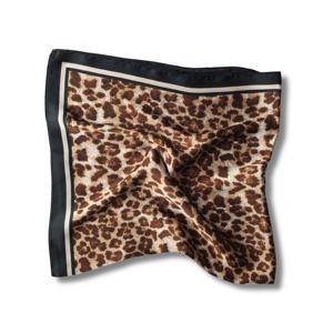 <span class=keywords><strong>Foulard</strong></span> carré pour femme <span class=keywords><strong>en</strong></span> <span class=keywords><strong>soie</strong></span>, imprimé tendance, accessoire drapé <span class=keywords><strong>en</strong></span> tissu satiné - Product Image 4