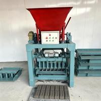 Machine à fabriquer des briques Hopper 4-35B / Faible investissement, retour sur investissement rapide, production continue, cycle de 35 secondes, moules multiples interchangeables