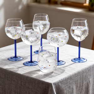 Ensemble de verres à <span class=keywords><strong>vin</strong></span> en cristal sans plomb, écologiques, à motif de pois bleus peints à <span class=keywords><strong>la</strong></span> main, 500 ml, lavables au lave-vaisselle, pour les fêtes et les occasions spéciales - Product Image 5