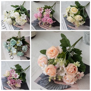 ช่อดอกกุหลาบประดิษฐ์ CallaFloral สีขาวน้ำเงิน โพลีเอสเตอร์ สำหรับตกแต่งภายในงานแต่งงาน - Product Image 3