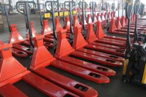 CE belgelendirme toptan 2000kg elektrikli palet taşıyıcı lityum pil 2ton elektrikli forklift ölçekli - Product Image 6