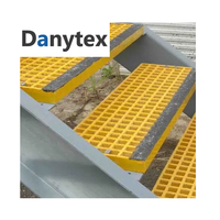 Marches en treillis de fibre de verre moulé industriel Danytex, marches d'escalier avec surface granuleuse