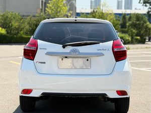 Toyota <span class=keywords><strong>Yaris</strong></span> L 1.5L Automático Hatchback Usado, Volante a la Izquierda, Bajo Kilometraje, Coche Diario Confiable en Stock - Product Image 3