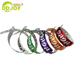 <span class=keywords><strong>Bracelet</strong></span> de fête <span class=keywords><strong>personnalisé</strong></span> en plastique holographique à paillettes laser pour événement, en promotion - Product Image 3
