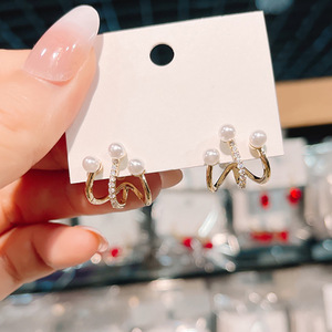 Orecchini a Gancio Curvo con Effetto Perla per Donne, Stile Francese, Eleganti Accessori di Moda per Uso Quotidiano - Product Image 1