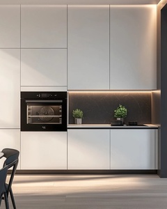 Grand système d'armoires de <span class=keywords><strong>cuisine</strong></span> moderne pour famille <span class=keywords><strong>avec</strong></span> lacquerie blanche et construction en contreplaqué, <span class=keywords><strong>îlot</strong></span> <span class=keywords><strong>central</strong></span> et mur de <span class=keywords><strong>rangement</strong></span> - Product Image 3