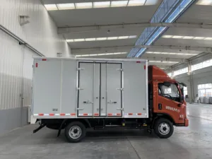 Direct Sale Chinese Best Quality Diesel Engine Light Cargo Duty Truck Body For Sale