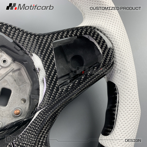Volante de Fibra de Carbono Personalizado con Agarres Blancos para BMW G20 G21 G22 G30 G31 X3 X4 X5 G01 G02 G05 G80 G29 M2 M3 M4 2017-2026 - Product Image 4