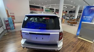 Toyota Prado SUV Usato 2025 - Guida a Sinistra, Verificato e Selezionato, Ispezione di Fabbrica a 200 Punti, Fornitore all'Ingrosso Affidabile - Product Image 4