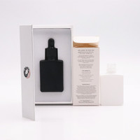 Flacons compte-gouttes carrés en verre dépoli noir de 30 ml (1 oz) pour sérum, avec emballage cadeau, flacon compte-gouttes pour huile essentielle et huile perlée de 1 oz