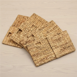 Panier en jacinthe d'eau naturel fait main, boîte de rangement décorative tressée, organisateur durable pour la décoration de la maison et du bureau - Product Image 3