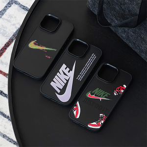 Funda Protectora para <span class=keywords><strong>iPhone</strong></span> 17 Air con Diseño de Zapatilla Deportiva, Carcasa Rígida con Acabado Mate y Sensación de Piel, Resistente a Impactos - Product Image 2