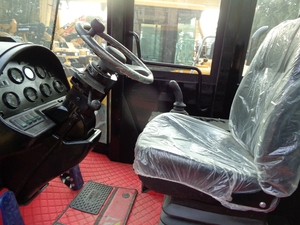 Chargeuse sur pneus CAT 966H d'occasion à prix avantageux, 6 tonnes, modèle 2024, avec moteur CAT C11, chargeuse frontale à vendre - Product Image 6