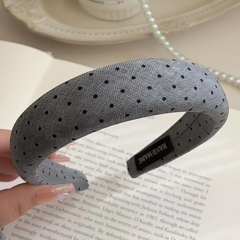 Gray wave dot