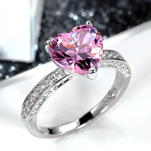 Anillo de boda de moda con anillo de circón de diamante rosa en forma de corazón para boda de mujer al por mayor N2301003