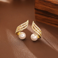Boucles d'oreilles Ailes d'Ange en Zircon, Design de Niche, Boucles d'oreilles Haut de Gamme, Style Délicat pour le Quotidien, Boucles d'oreilles Polyvalentes