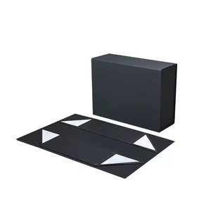 Caja de Cartón Plegable con Recubrimiento UV Personalizado, Laminación Mate, Cierre Magnético, Color Rojo y Negro, Resistente, para Almacenamiento de Pelucas y Cosméticos - Product Image 1